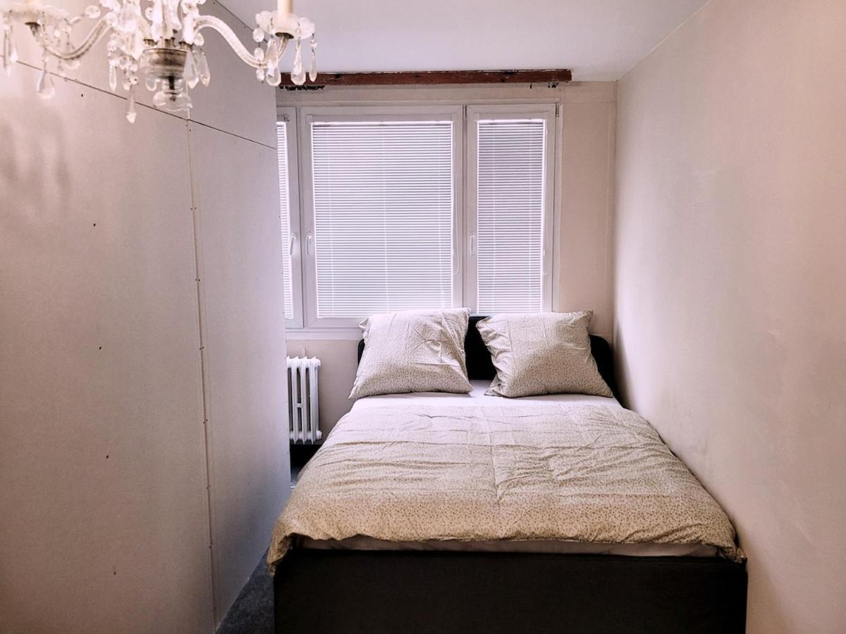 Appartement Green Park Prosek Shared 15 Mins From Center